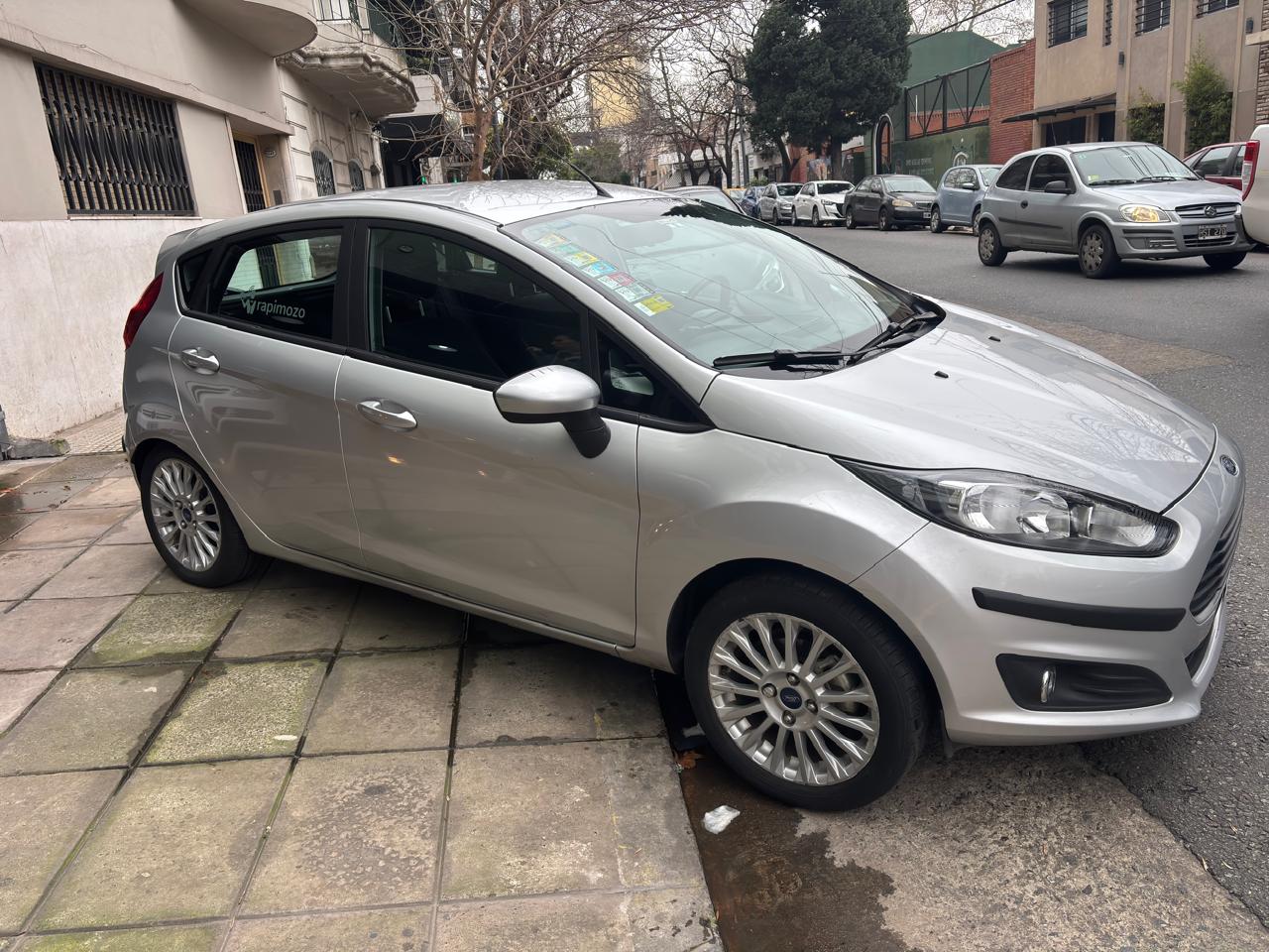 FIESTA KINETIC  S 1.6 MT 5P. 2015